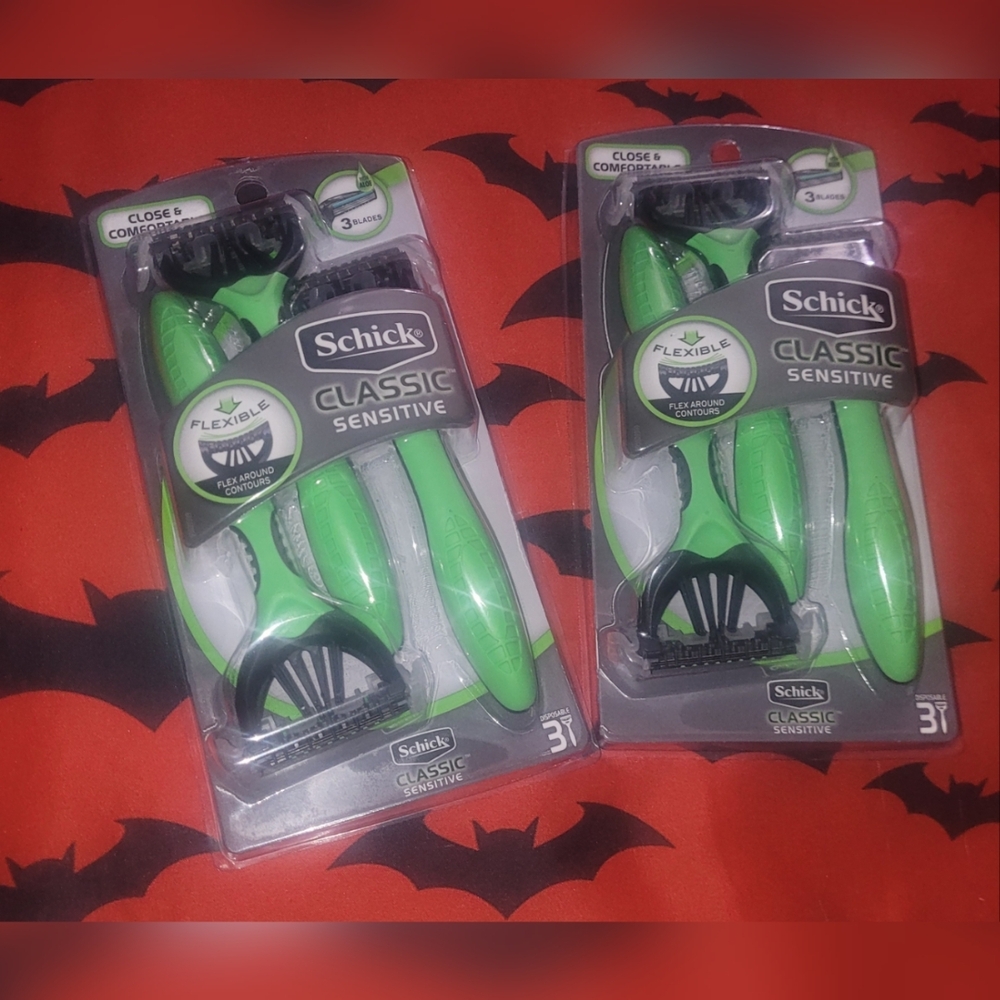 Chic Classic Sensitive Razors - Black and Green
